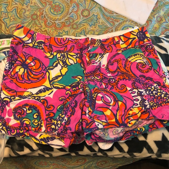 Lilly Pulitzer Shorts - Picture 1 of 1